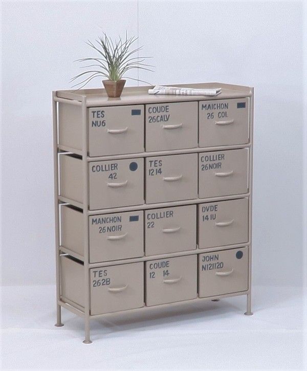 大幅値下げ！ホームエレクターパンチングシェルフブラック、廃番品