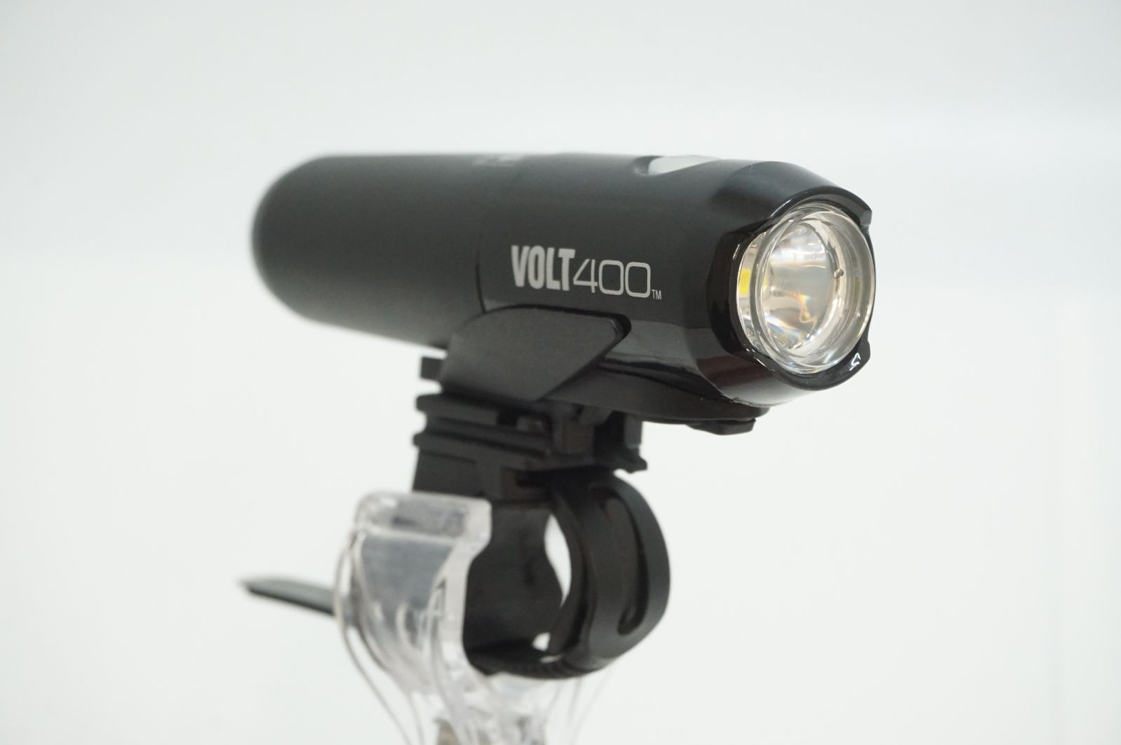 【中古美品】CATEYE VOLT400NEO 自転車用フロントライト 中古美品】CATEYE VOLT400NEO 自転車用フロントライト VOLT400