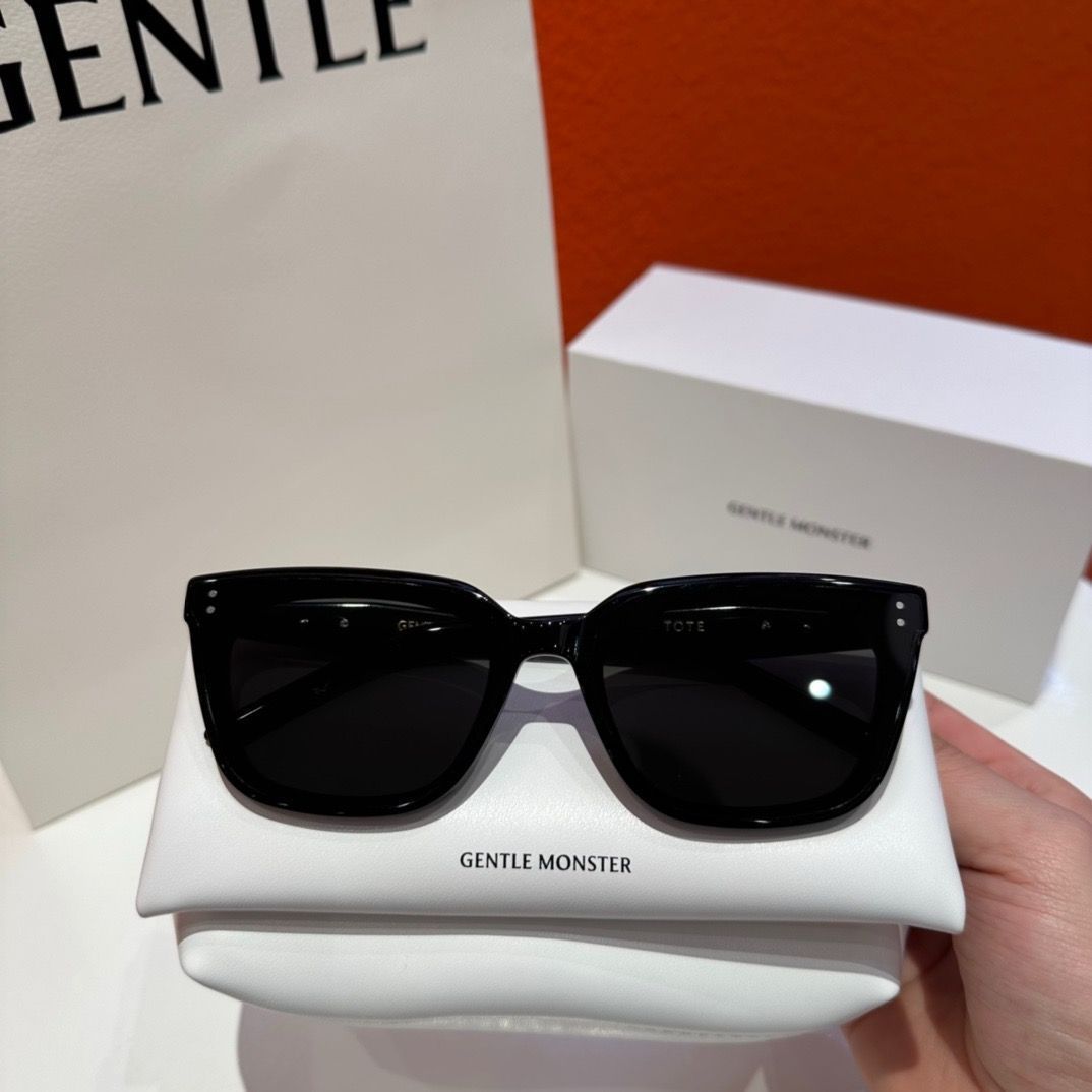 GENTLE MONSTER ジェントルモンスター サングラス TOTE 01t2749 - メルカリ