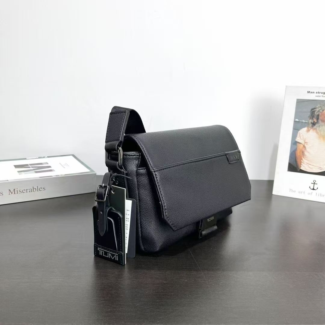 TUMI HARRISON 「パーソン」クロスボディ6602050 ブラック 新品TUMI  