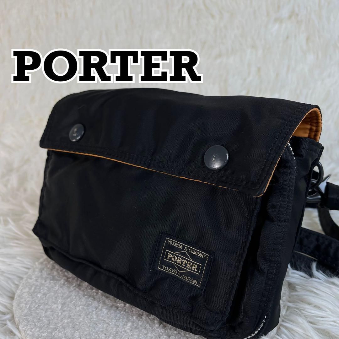 【美品】PORTER　×　APE 二つ折り財布　ブラック　カモ　エイプ　ナイロン 美品】PORTER × APE 二つ折り財布 ブラック カモ エイプ