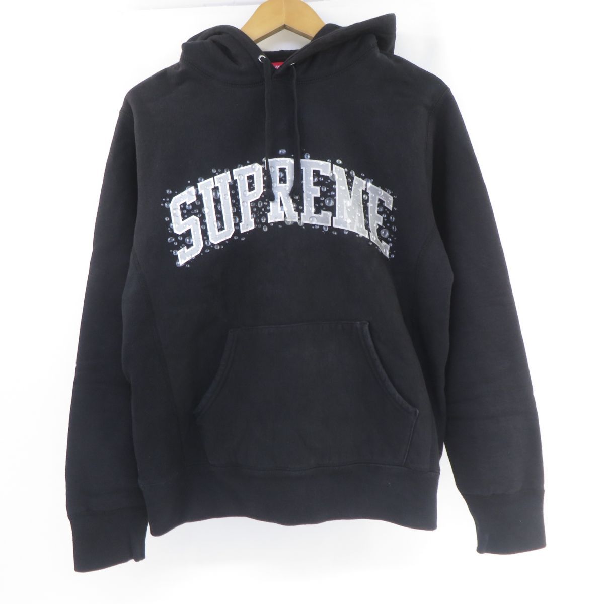 supreme シュプリーム 18AW パーカー スタッズ Supreme(シュプリーム) 18AW Studded Hooded Sweatshirtスタッズ