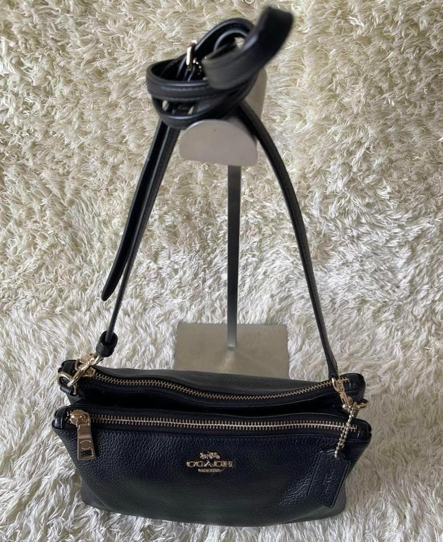 COACHコーチ　ショルダーバック ペブルド　シボレザー ポーチ F34265 COACH コーチ ショルダーバック ペブルド ブラック 黒 シボレザー