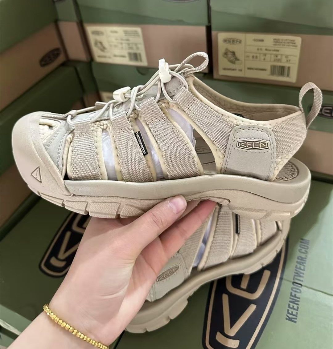 KEEN NEWPORT H2 スポーツサンダル ベージュ き