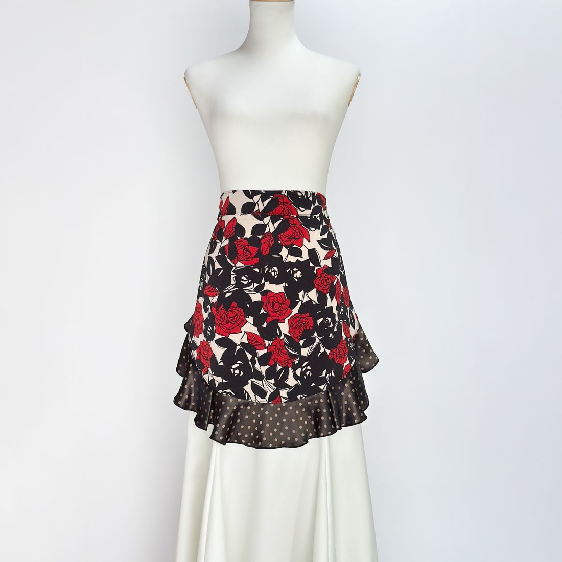 最終値下げ！フラメンコ衣装 3点セット新品ファルダベルト