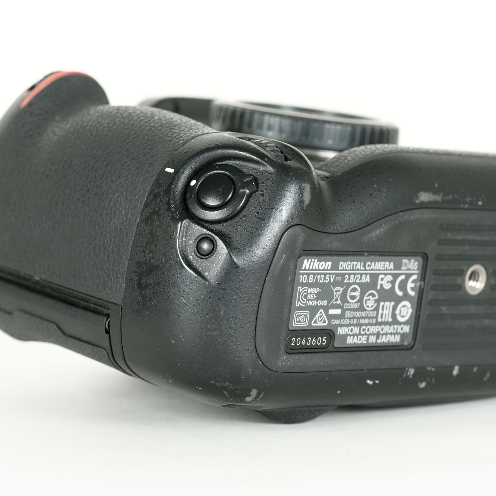 川嶋あい 成人記念 ワイン 赤白セット 未開封品 川嶋あい 成人記念 ワイン 赤白セット 未開封品