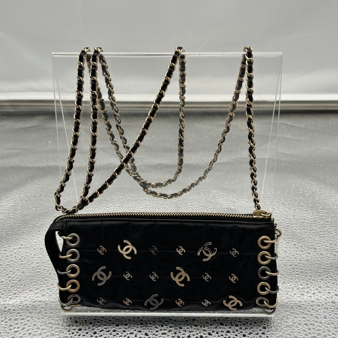 CHANEL チェーンショルダー ココマーク ブラック ゴールド