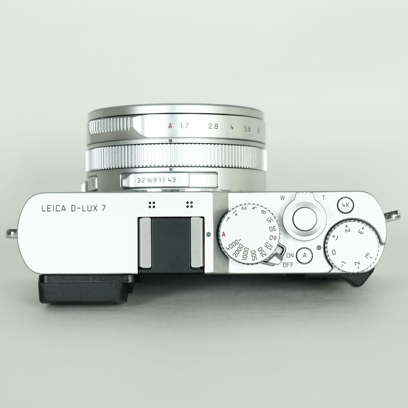 美品｜フィルター・自動開閉キャップ付] LEICA D-LUX7 シルバー