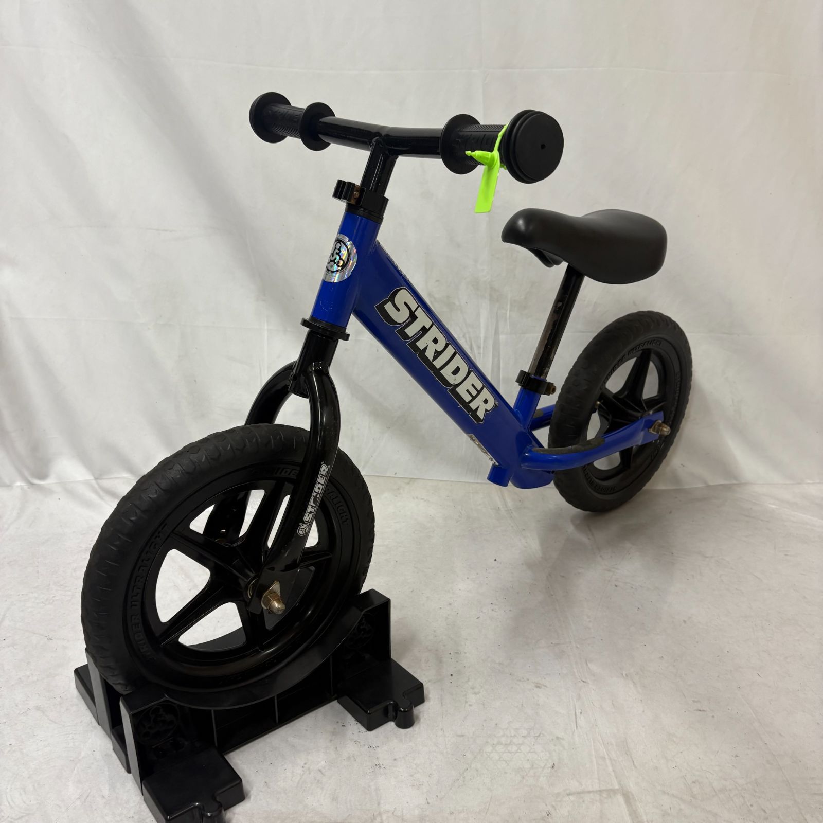 RIDER STRIDER バランスバイクスタンド ブラック STRIDER