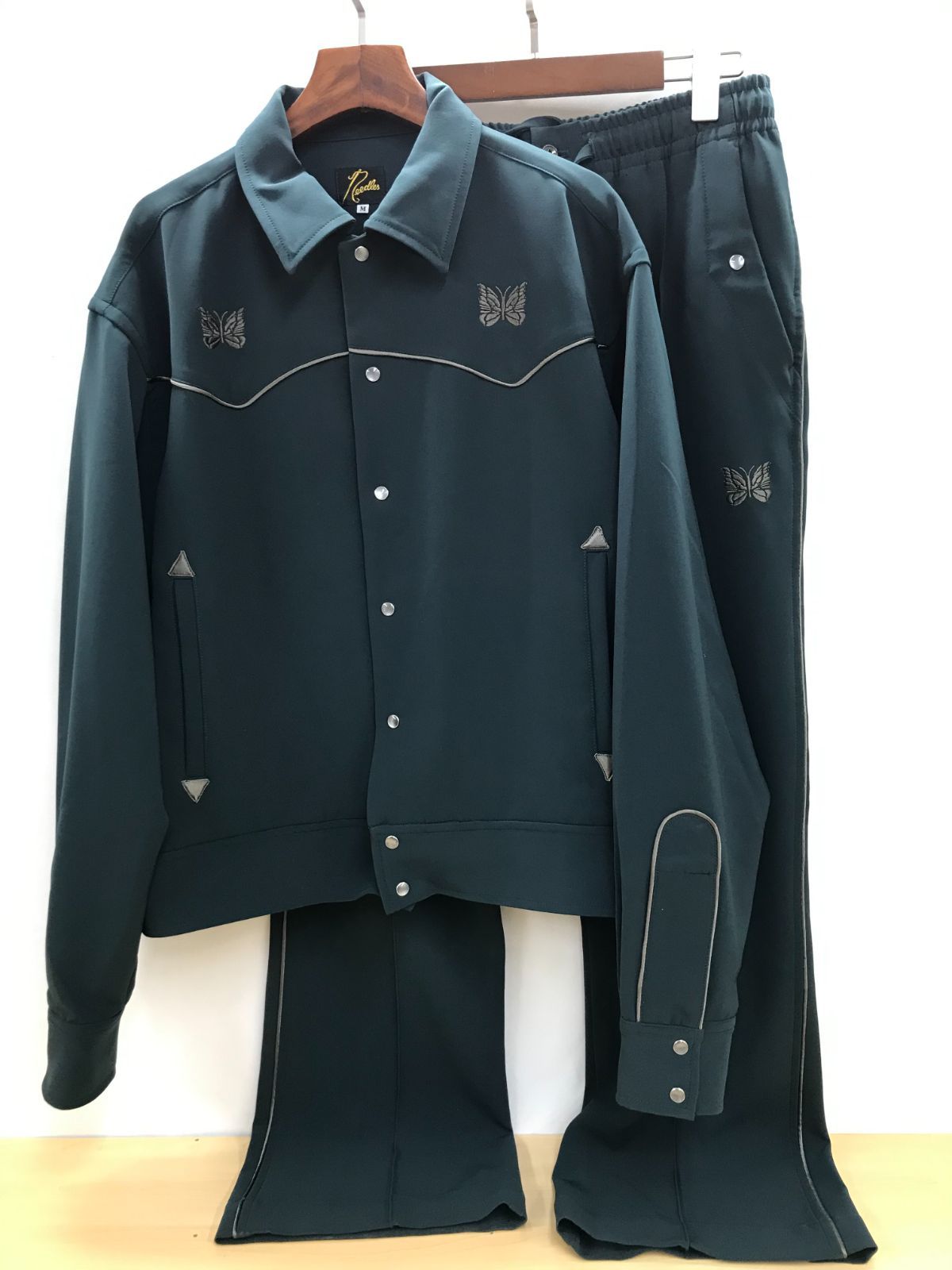 ニードルス　ジャージ黒セットアップ ジャージ ブラック（黒）系 Needles(ニードルズ) セットアップ