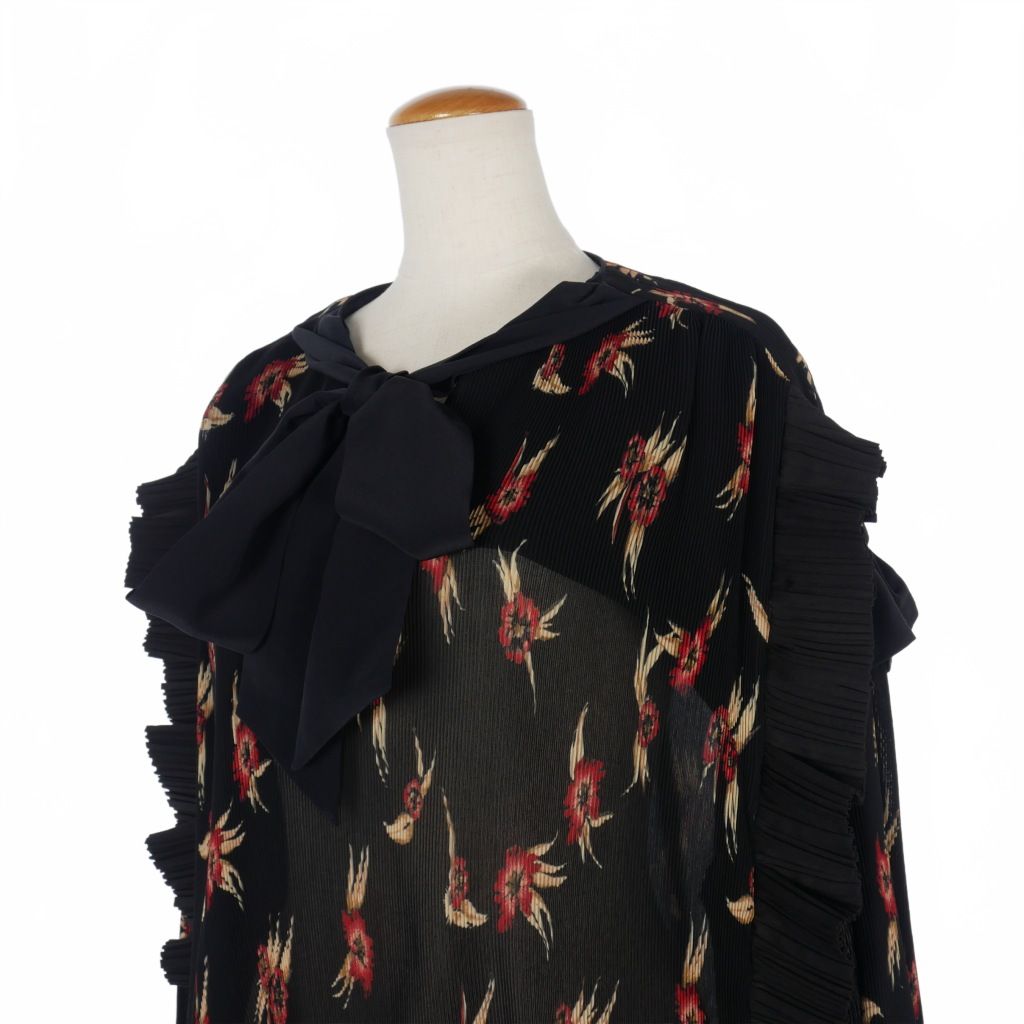 イザベルマラン フリルショルダー 長袖 ブラウス BLACK Isabel Marant（シャツ/ブラウス(長袖/七分)）のフリマアイテム一覧
