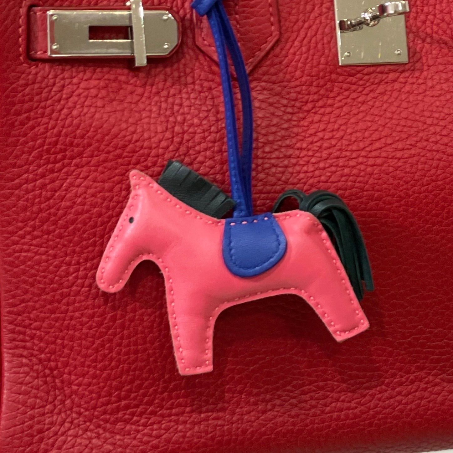 エルメス ロデオPM ローズアザレ×ブルーエレクトリック×ヴェール