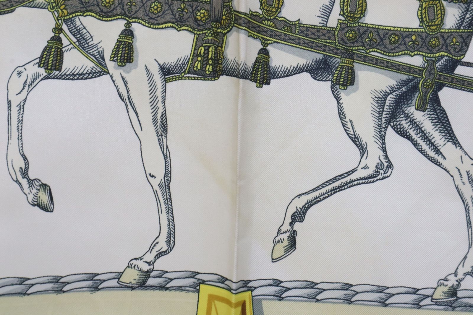 エルメス HERMES カレ90 グランアパラ エルメス カレ90 グランアパラ