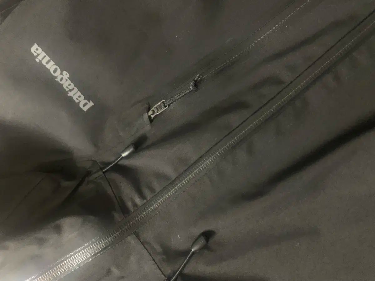 XXL patagonia パタゴニア カルサイド GORE-TEX₍ゴアテックス 3Layer トレントシェル トップ HRDEVELOPMENT_JP