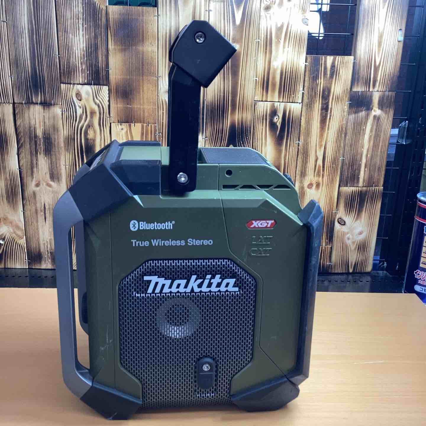 makita コードレスラジオ