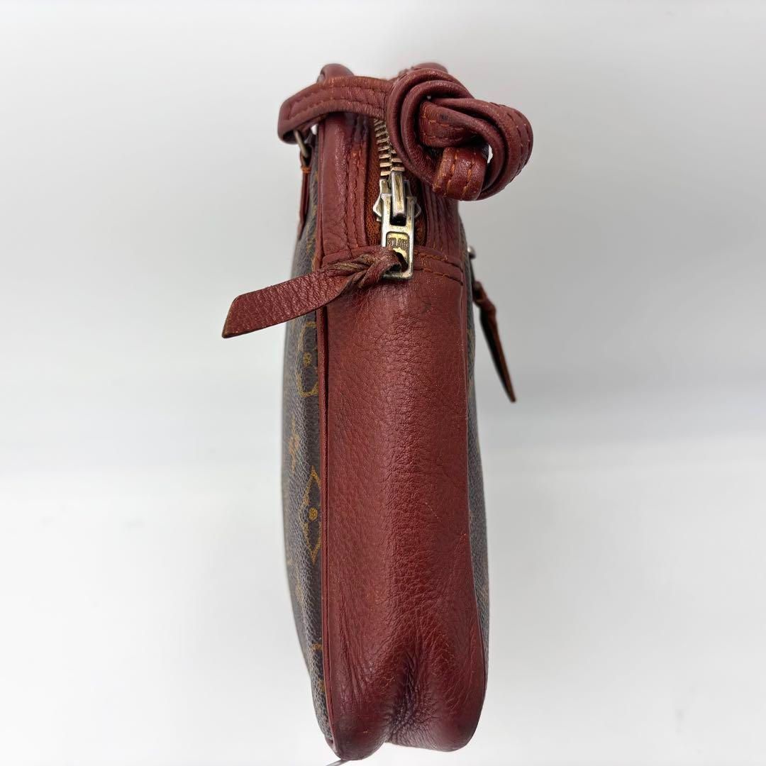 LOUIS VUITTON ルイヴィトン サックスポ セカンドポーチ
