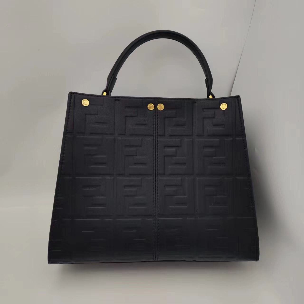 最終値下げ❗️FENDI ハンドバッグ - メルカリ