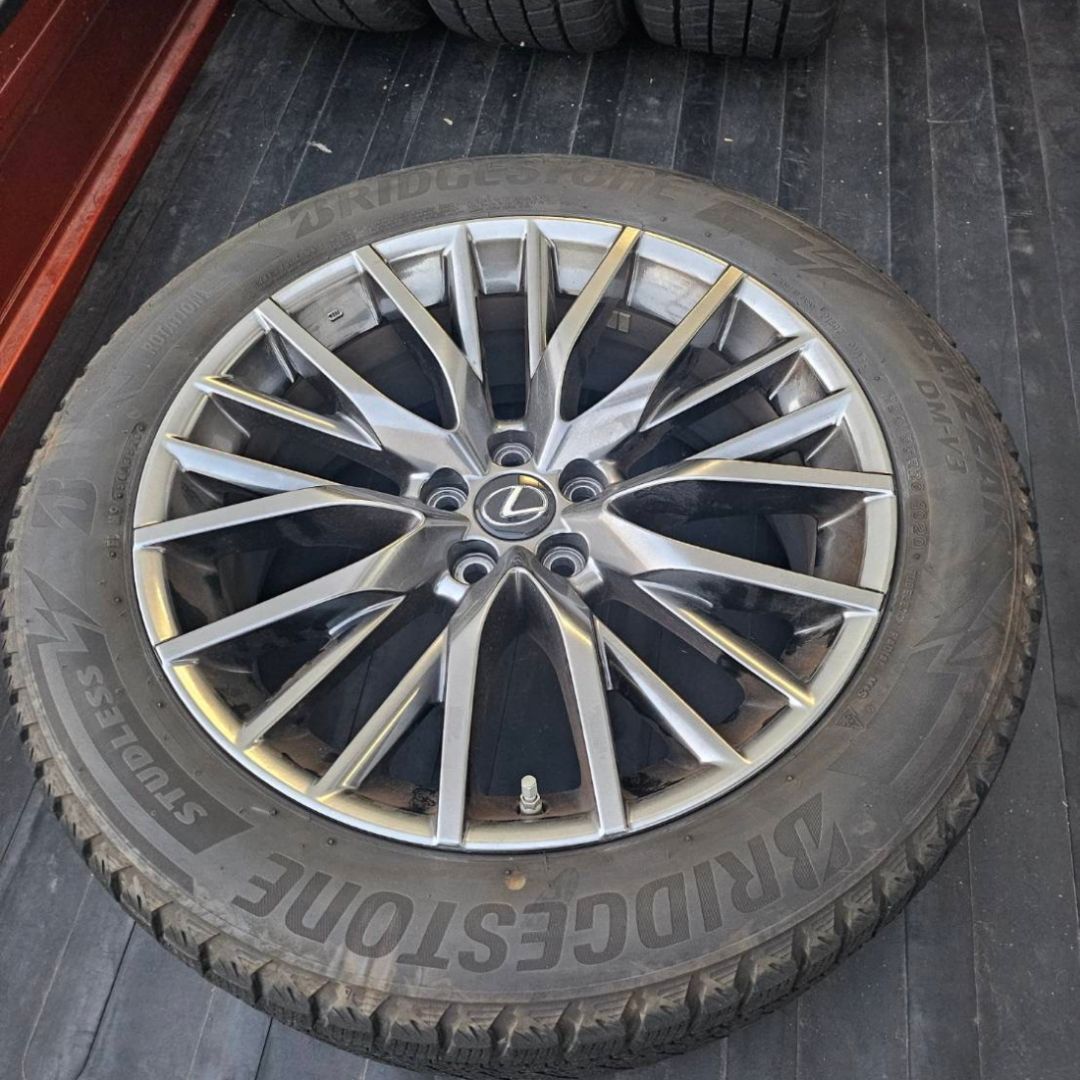 送料無料 7分 レクサス RX450h 純正 235|55R20 スタッドレス ブリジストン ブリザック DM-V3 アルミホイール 傷なし キレイ