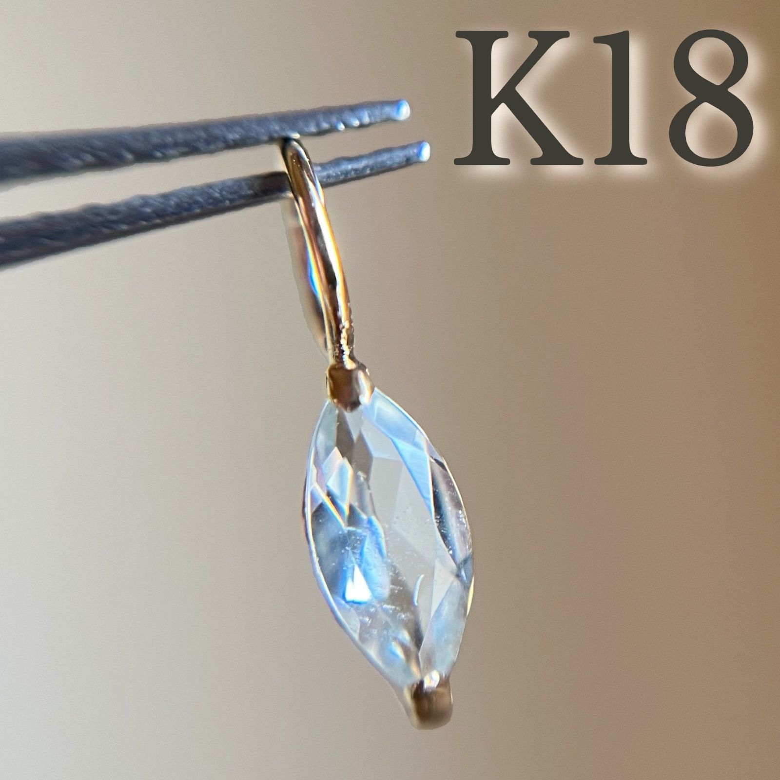 高級】天然 アクアマリン ペンダントトップ k18 くん 4.8g 