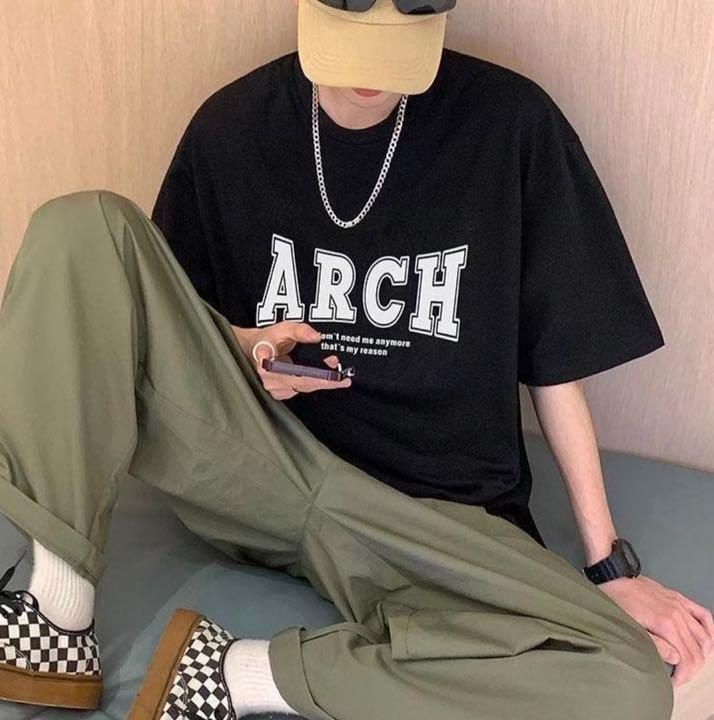 前面プリント 半袖Tシャツ ユニセックス ブラック 新品未使用