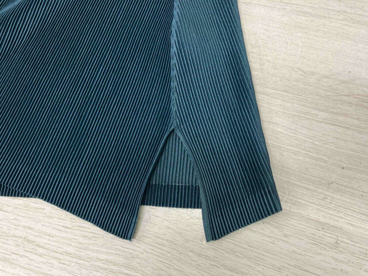 PLEATS