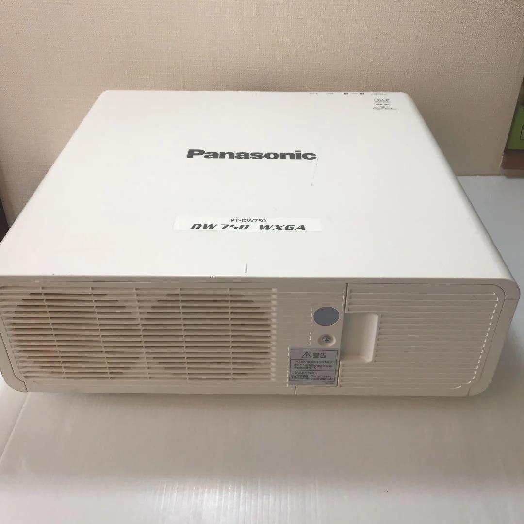 Panasonic 高輝度7000ルーメン PT-DW750JW プロジェクター - メルカリ