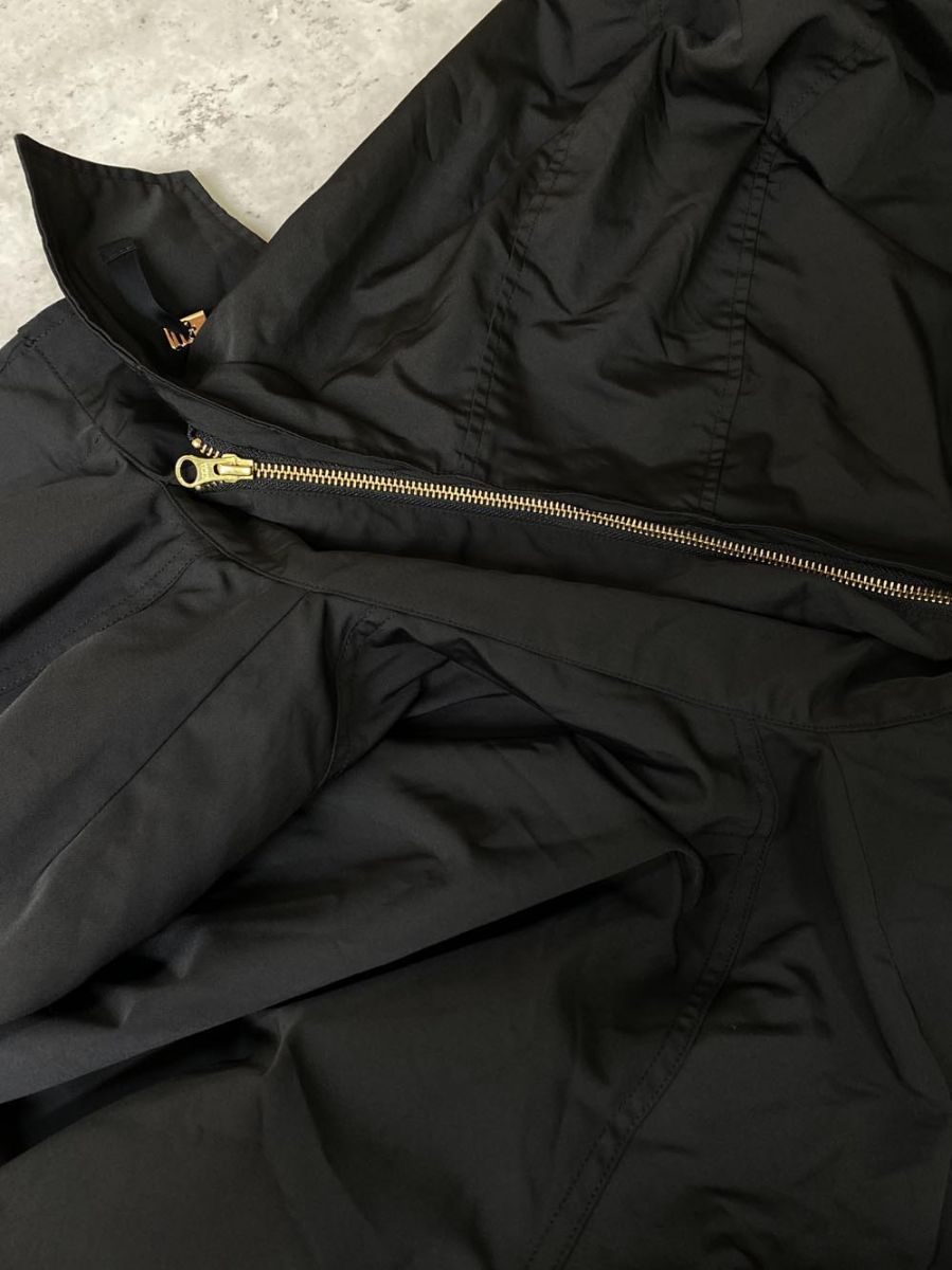 ーマウンテンパーカー