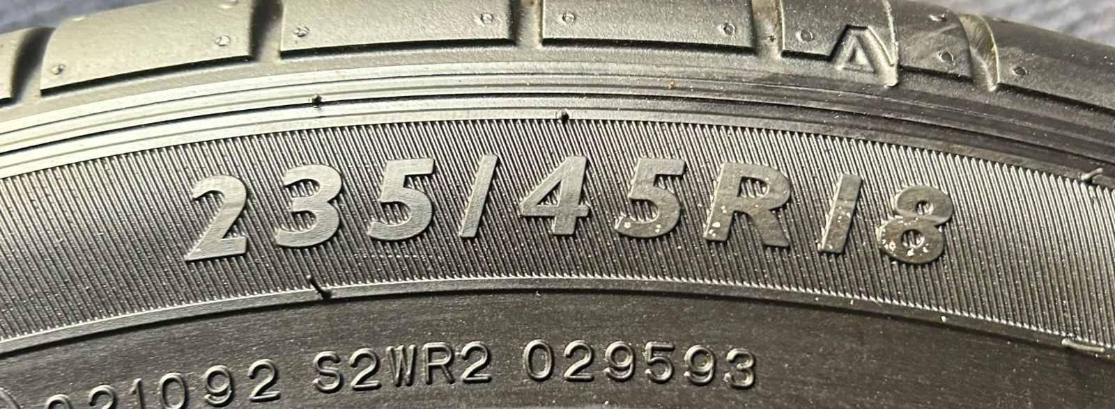 製造 溝9分山 DUNLOP SP SPORT MAXX 050 1本 235 45R18 ASP3317 TRITUETUBI_COM