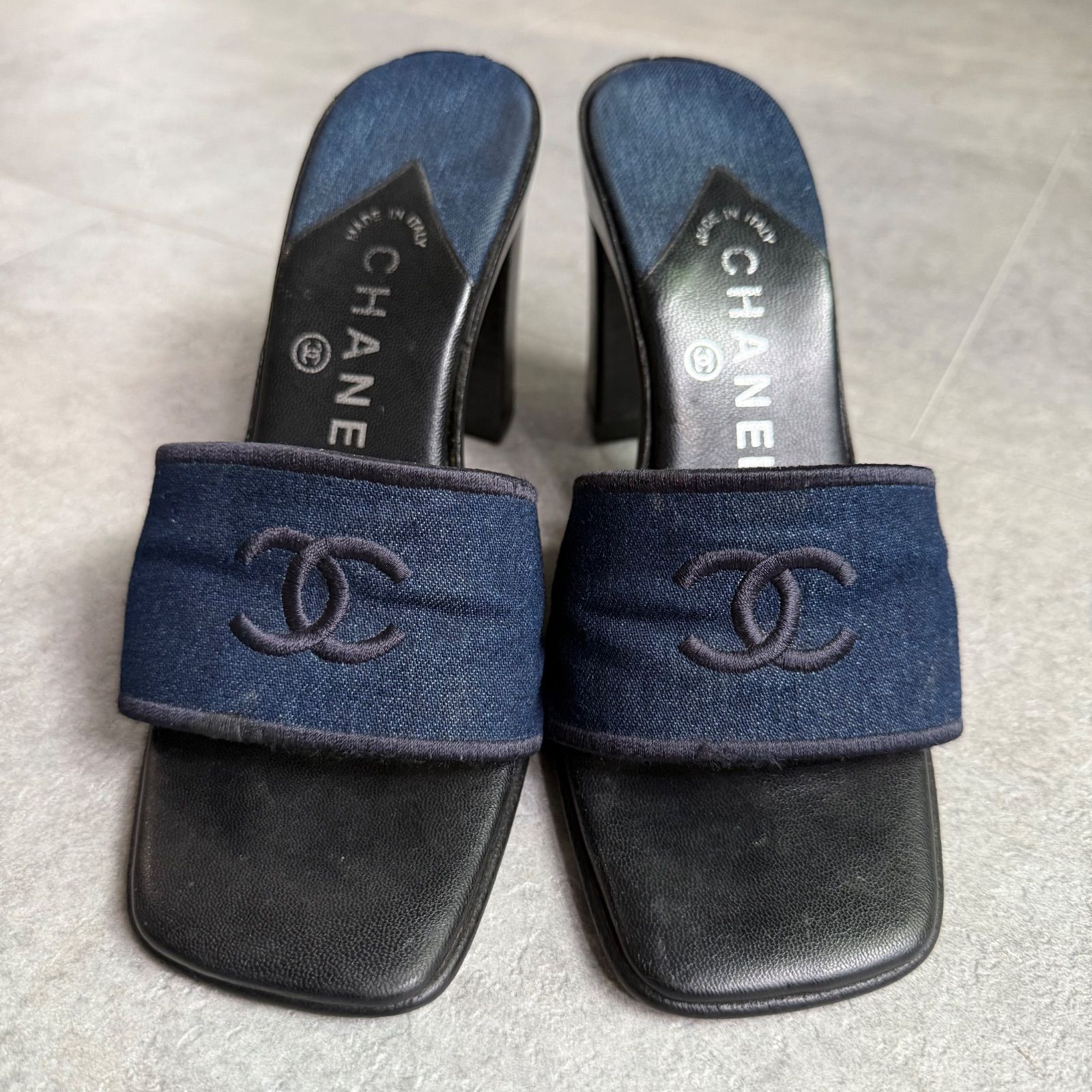 CHANEL シャネル サンダル ミュール ココマーク デニム 36 CHANEL シャネル ココマーク デニムミュール サンダル 箱付き 36C 23cm