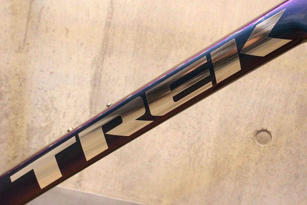 TREK エモンダ