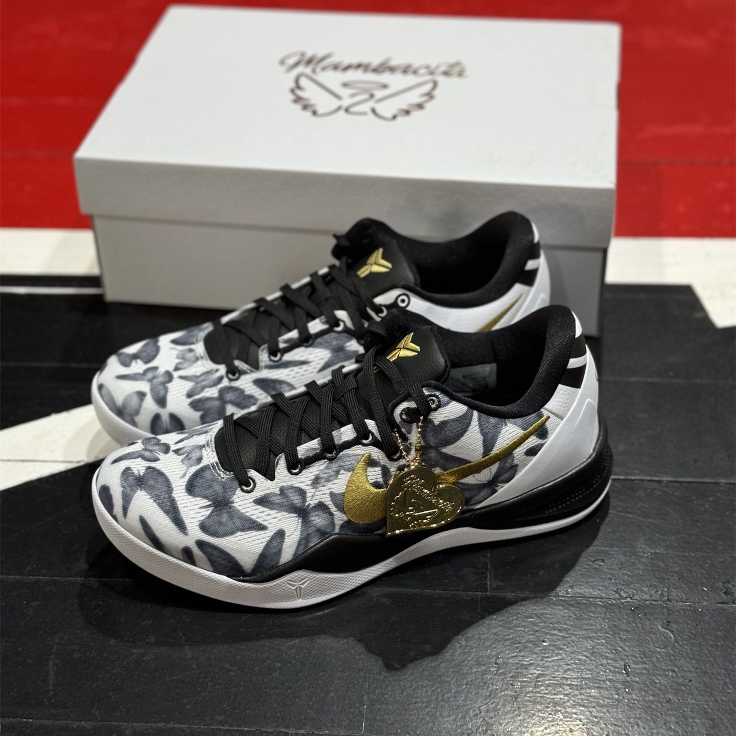 セール中】Nike Kobe 8 Protro Mambacita ナイキ コービー8 プロトロ  