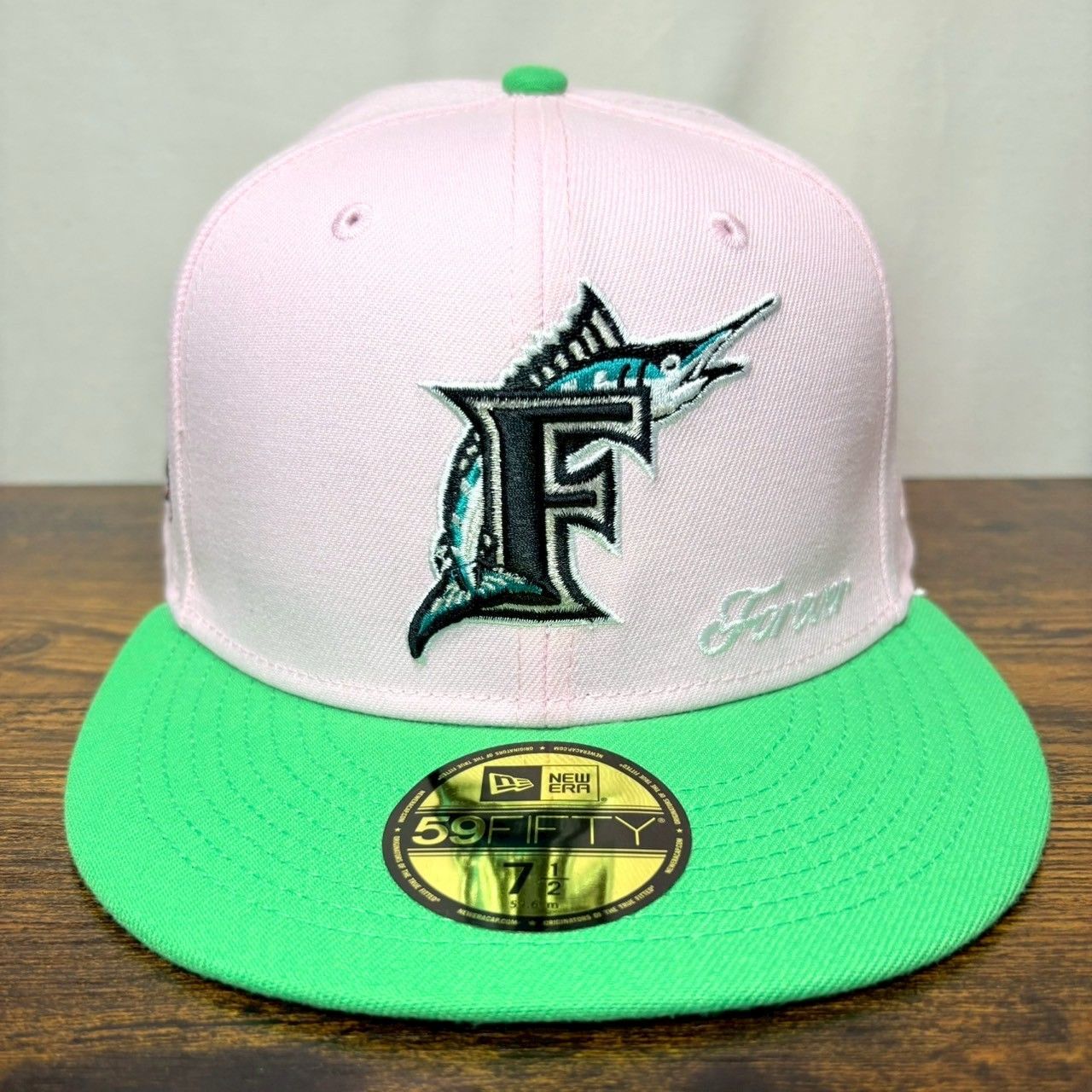 K32 ニューエラ 59fifty フロリダ マーリンズ MLB 美品 1820 K32 ニューエラ 59fifty フロリダ マーリンズ MLB 美品 1820