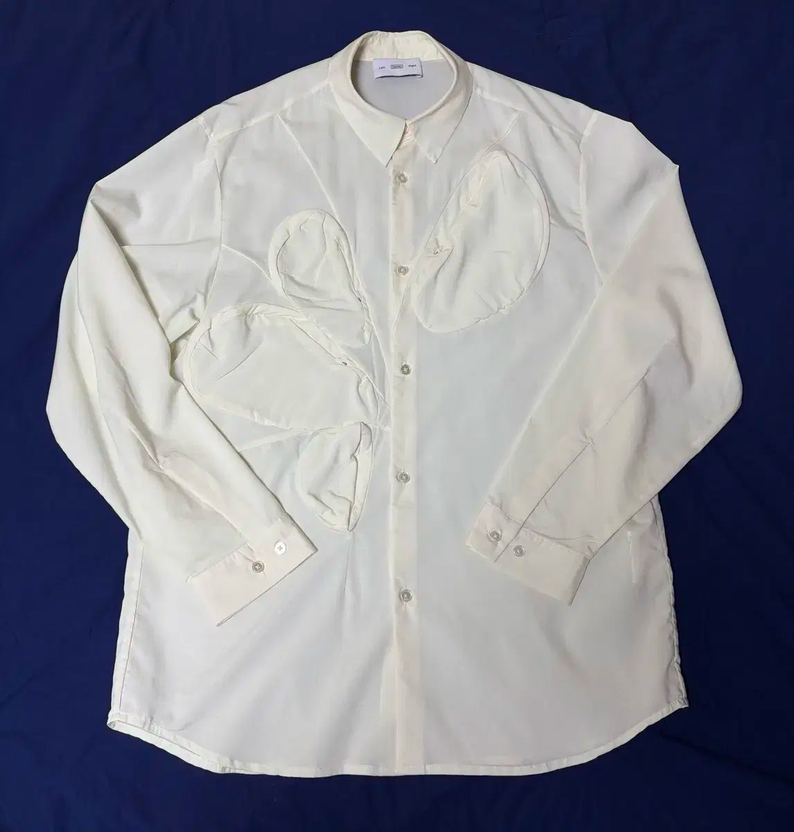 M ポストアーカイブファクション 7 0 センター シャツ アイボリー