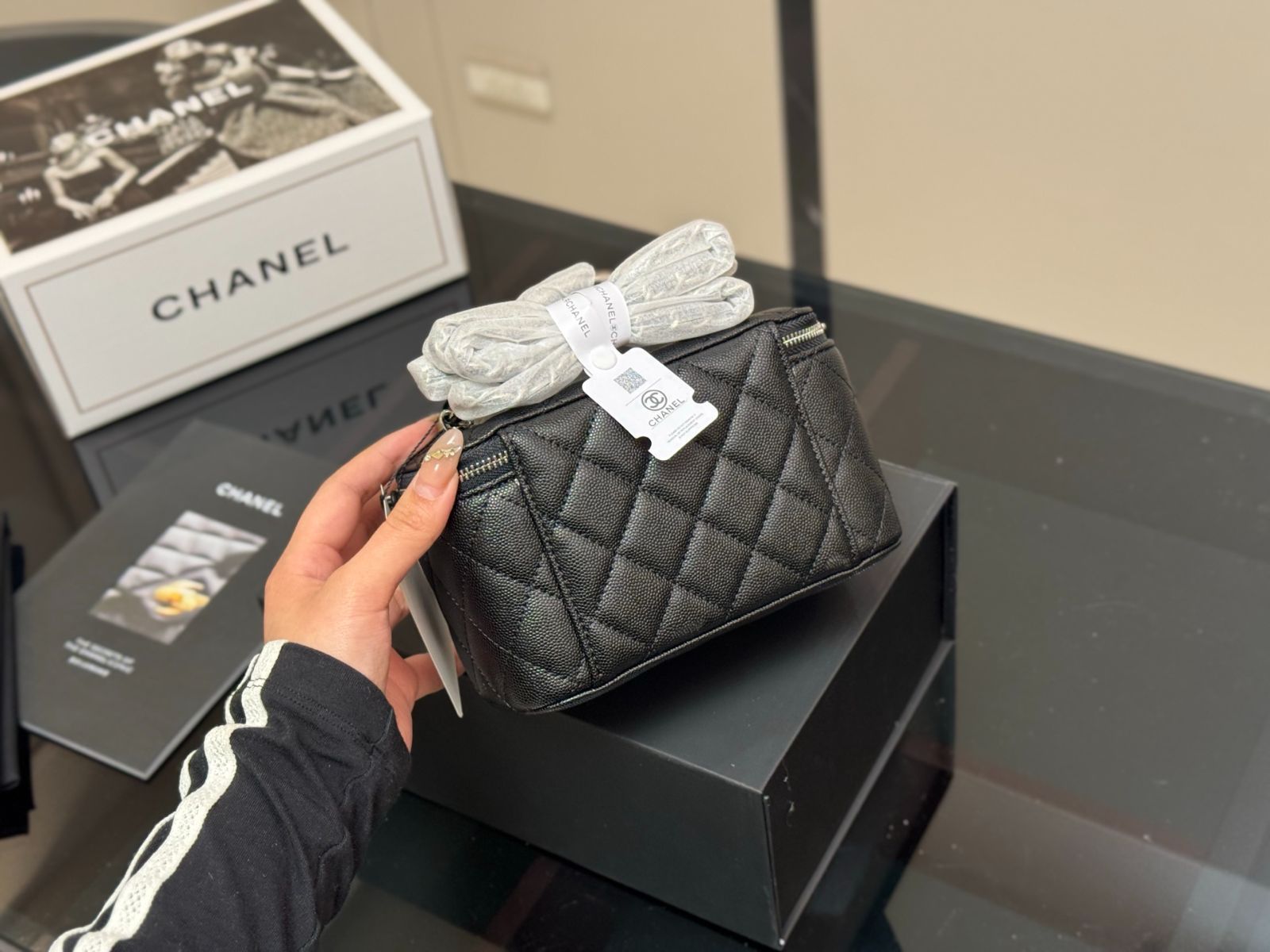 今日特価】Chanel ボックスバッグ / 化粧ケース?最高の
