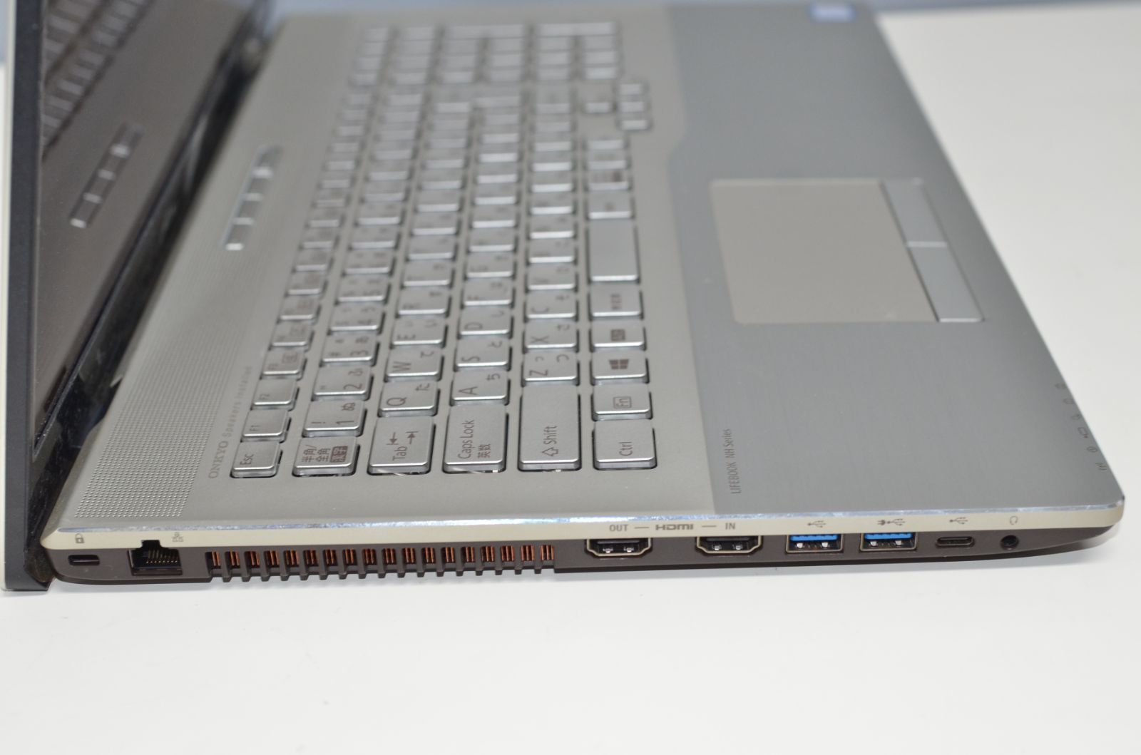 爆速SSD256GB HDD1TB
