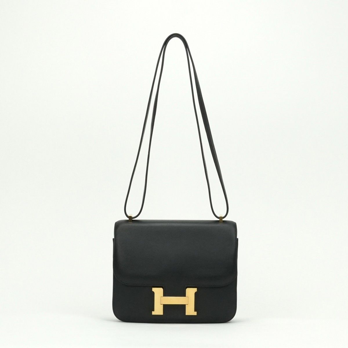 新品未使用　hermesエルメス靴コンスタンス 黒36.5 楽天市場】≪Brand new≫ Hermes Constance Mini 18 Black
