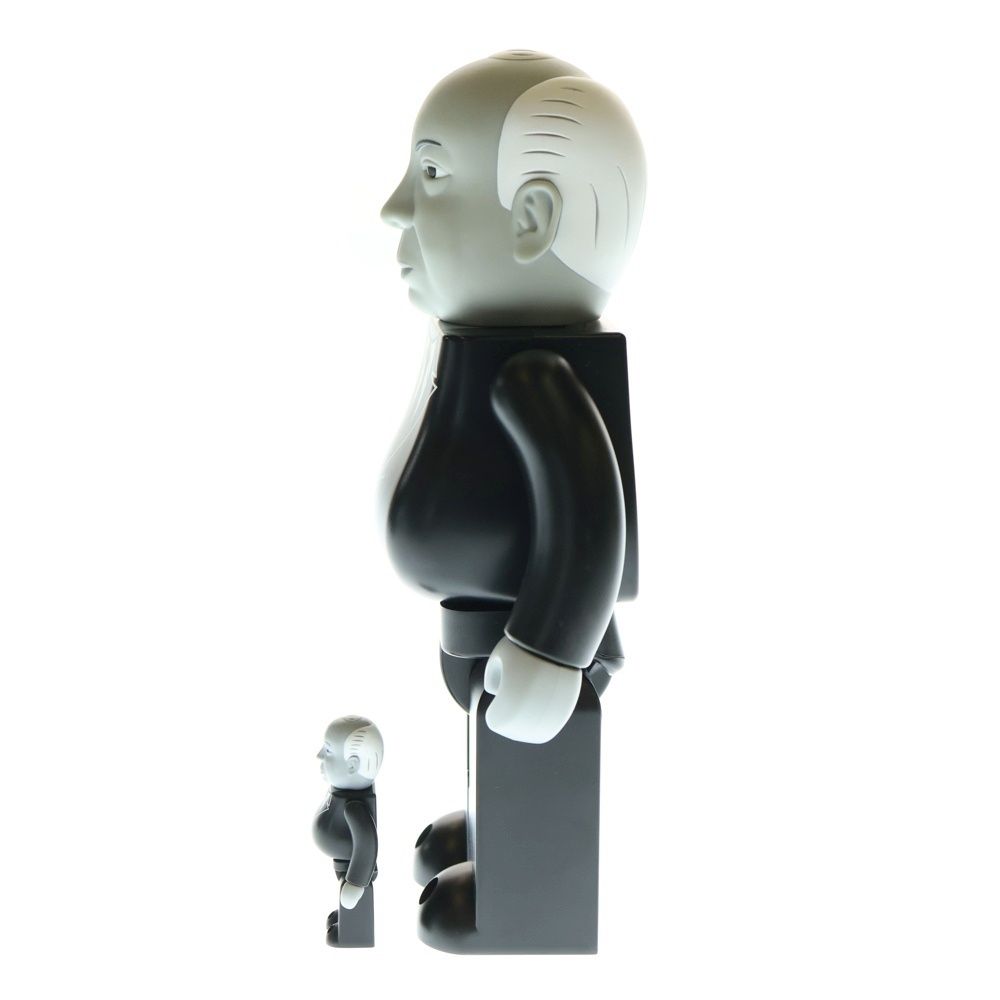 メディコムトイ