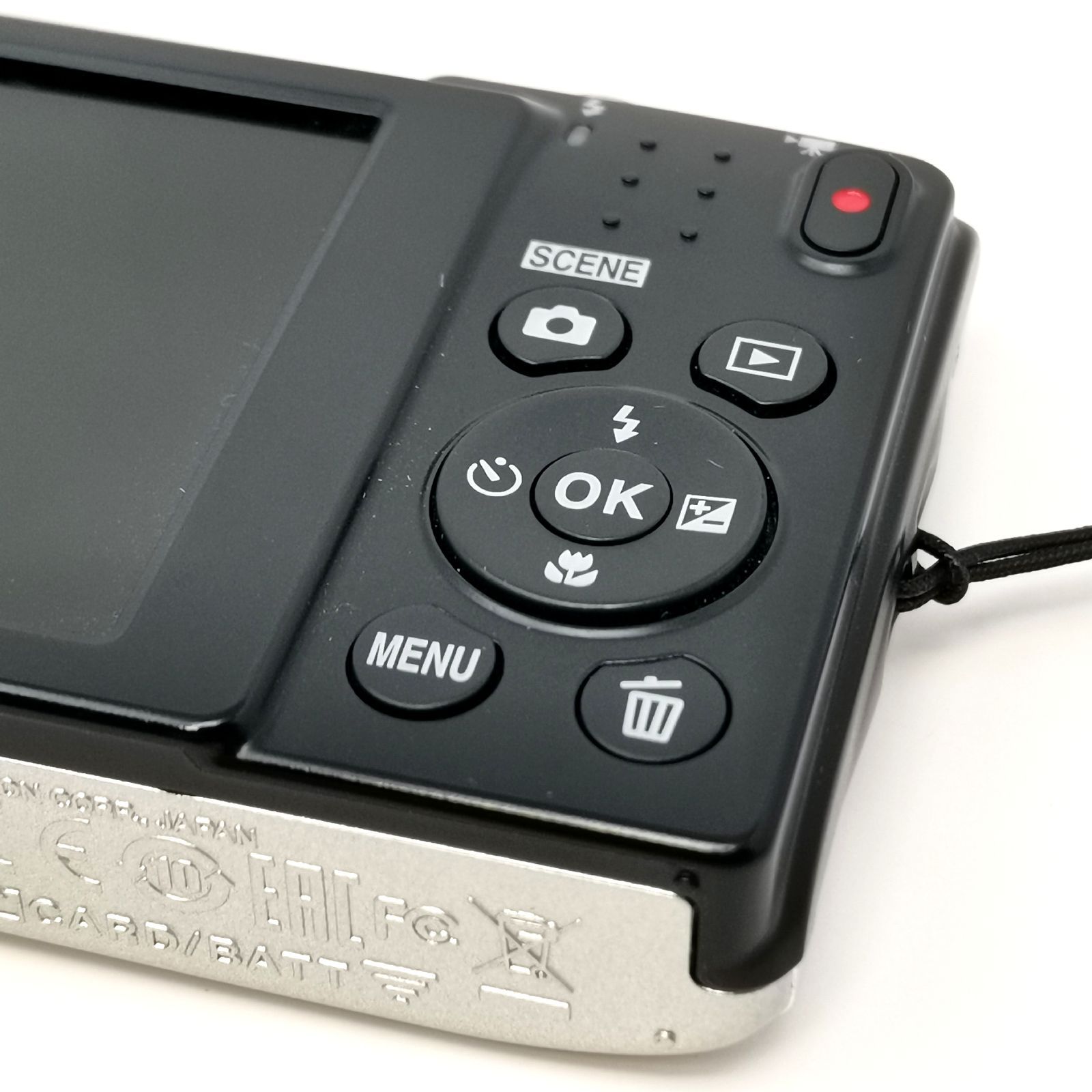 【動作確認済み】COOLPIX A100 ニコン coolpix A100 シルバー 動作確認済み デジタルカメラ
