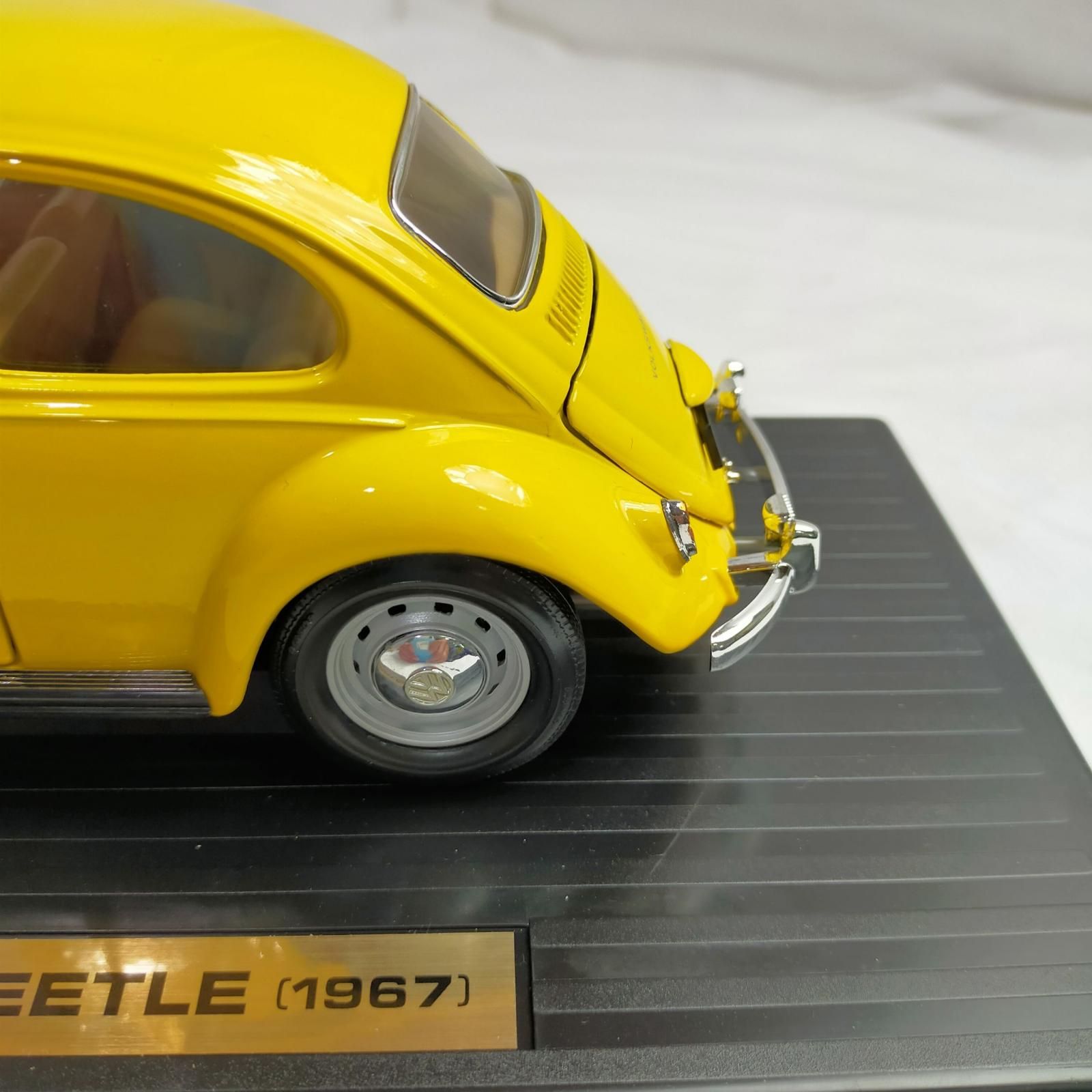 ヴィンテージ 1967 フォルクスワーゲン ビートル 1:18 スケールダイ