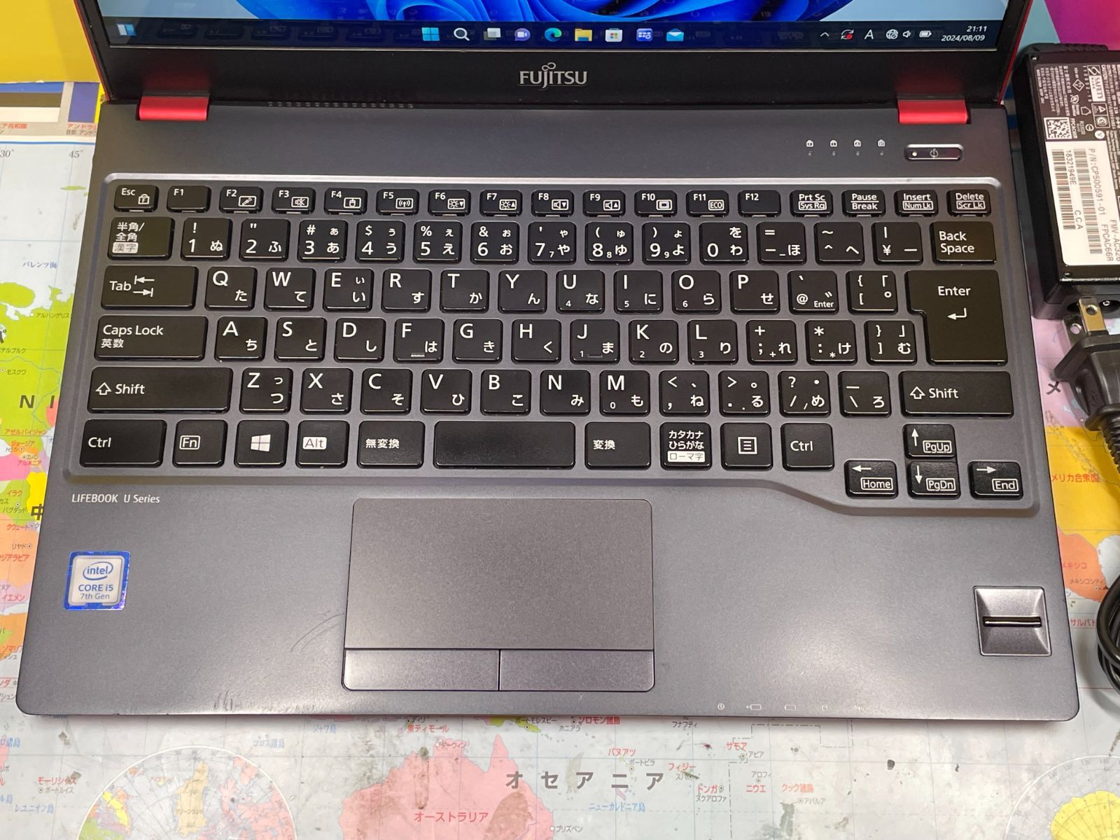 富士通 LIFEBOOK U938/S タッチパネル バッテリー元気 軽量 良品 - メルカリ