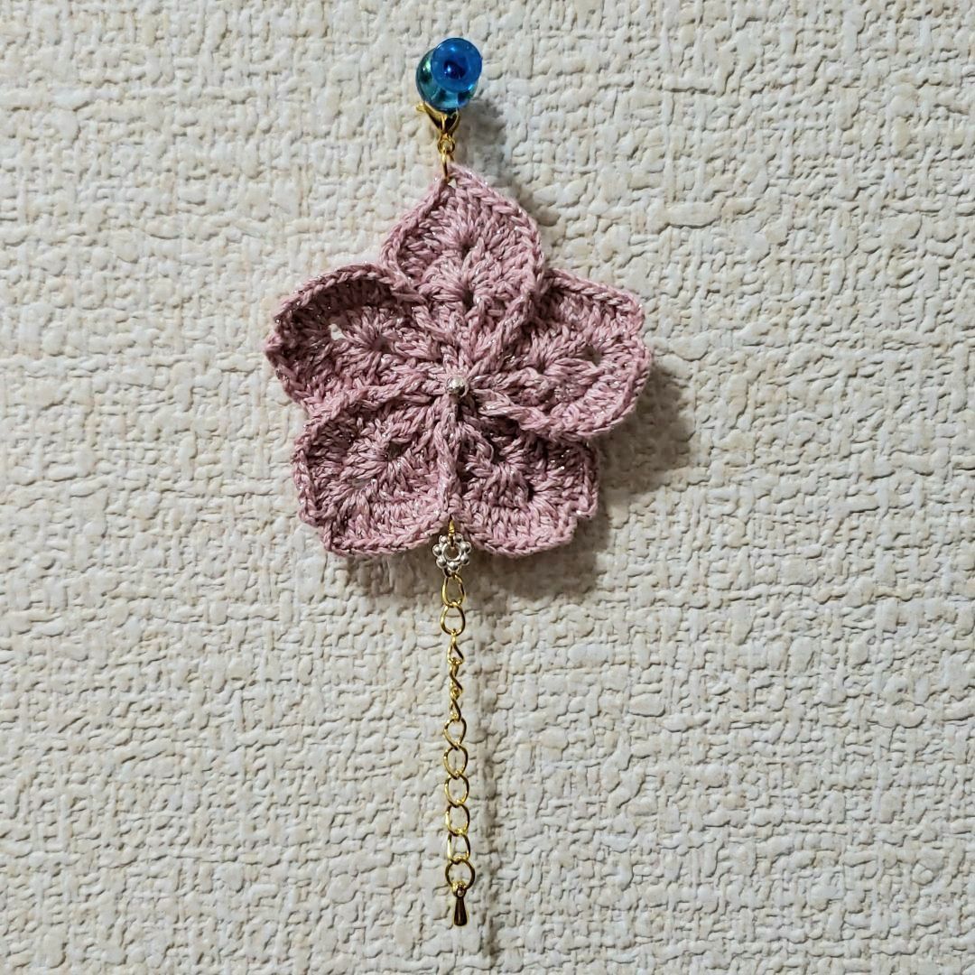 ハンドメイド】桜のチャーム バッグチャーム かぎ針編み ストラップ