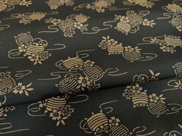 平和屋着物○四代目 國五郎 小紋 大江紬 伝統的工芸品 臈纈柿渋染 糸車