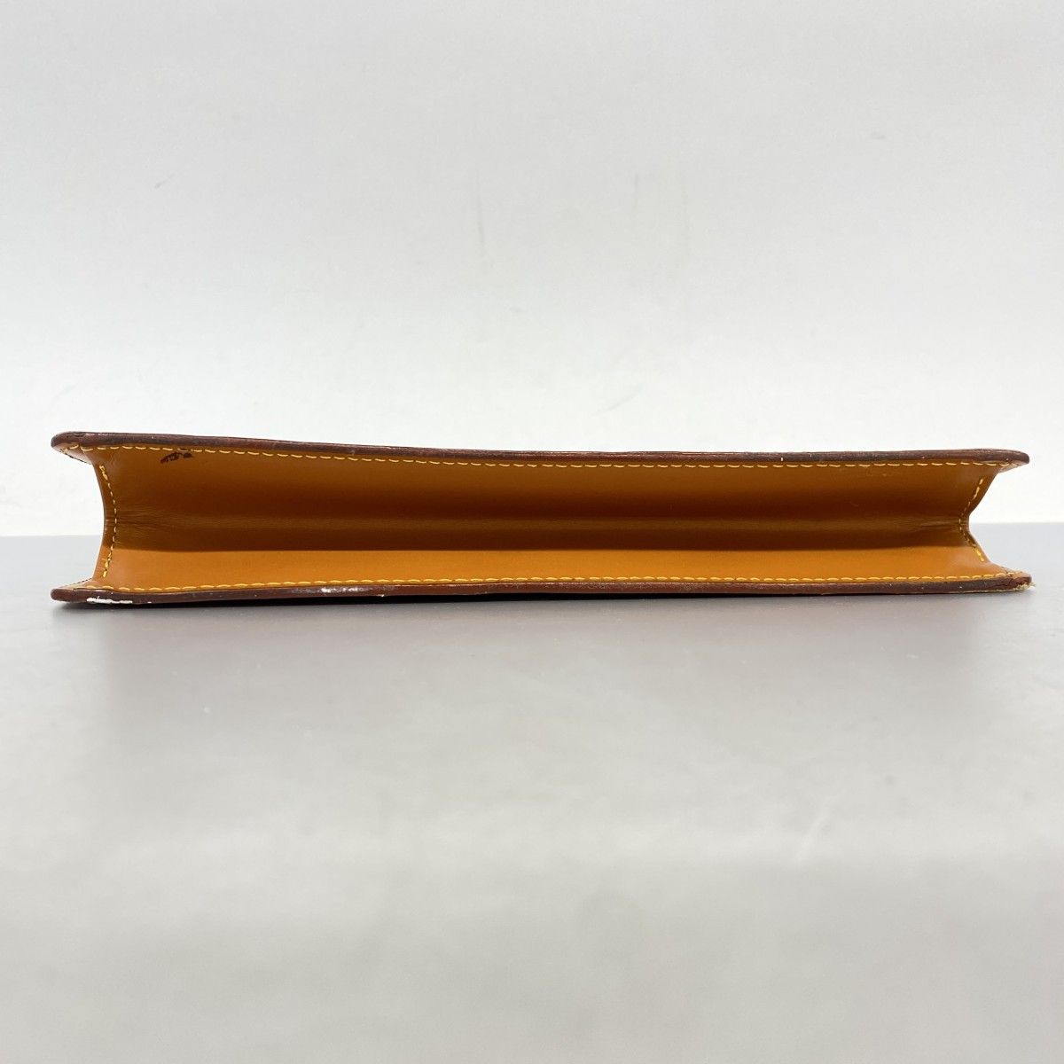 クラッチバッグ エピ