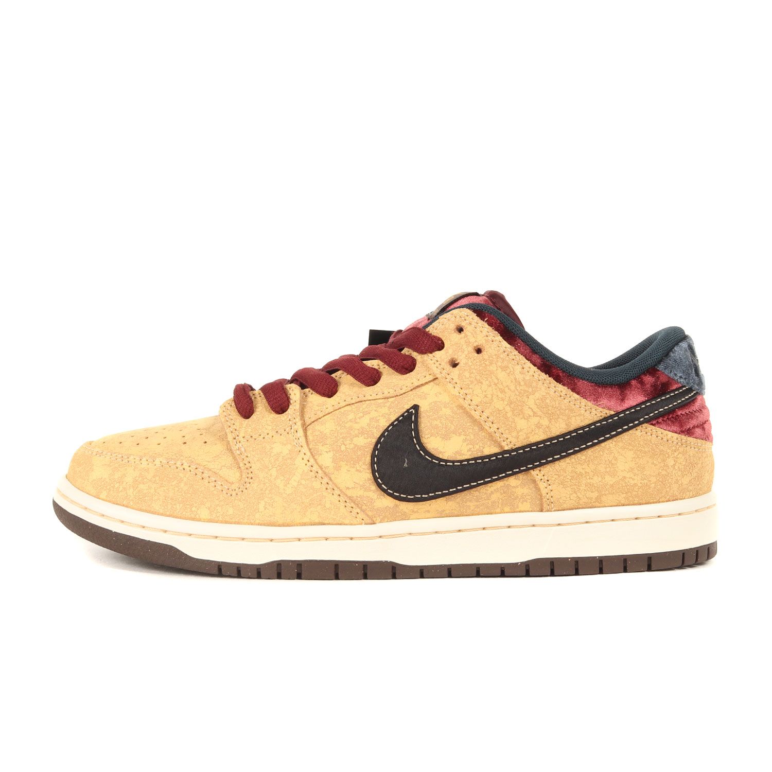 Nike Dunk Low Pro ベージュ/ネイビー28.0センチ Nike SB Dunk Low Pro Premium Skate Shoes. Nike.com