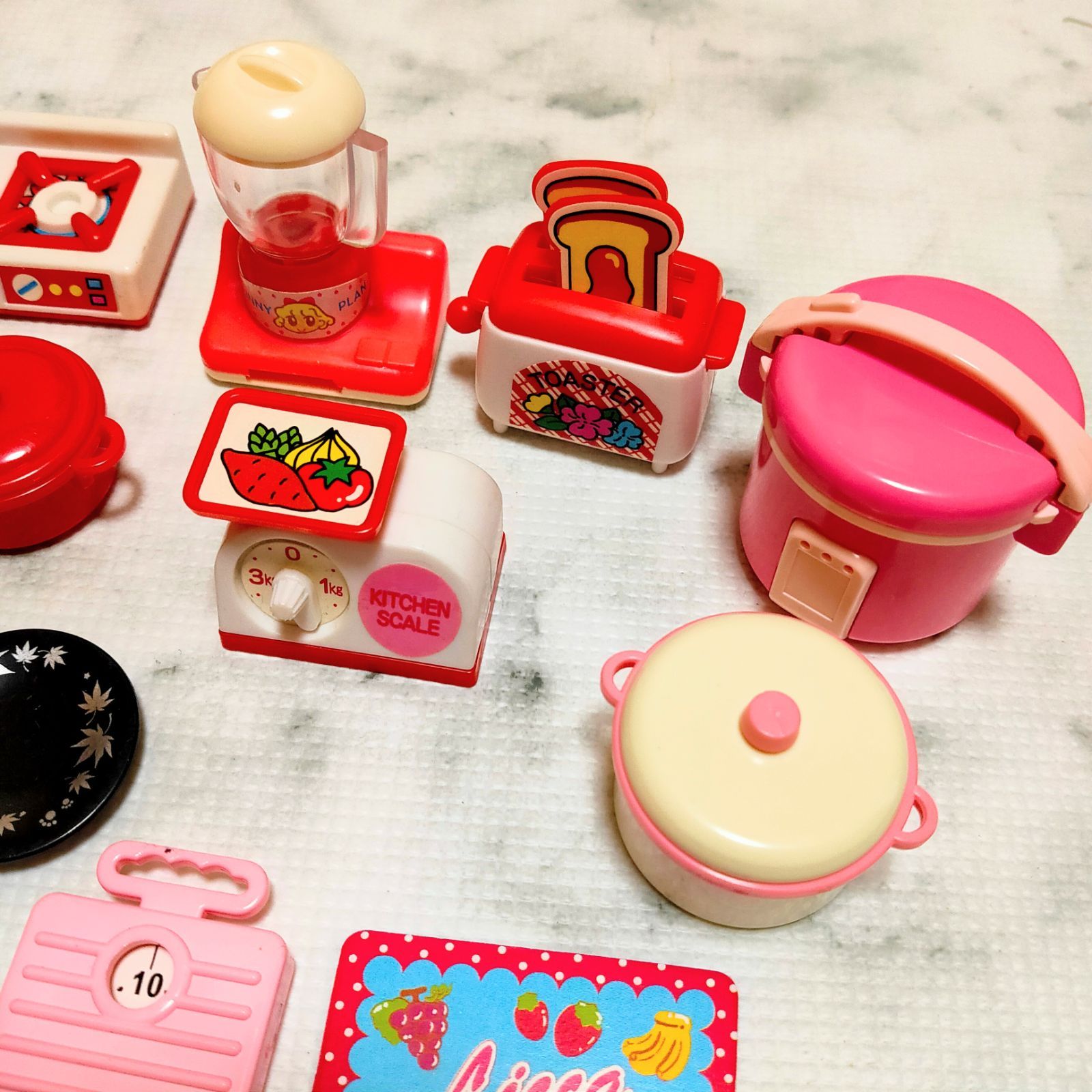 レトロ　ミニチュア　リーメント　炊飯器　昭和レトロ　布団　パソコン　リカちゃん レトロ ミニチュア リーメント 炊飯器 昭和レトロ 布団 パソコン