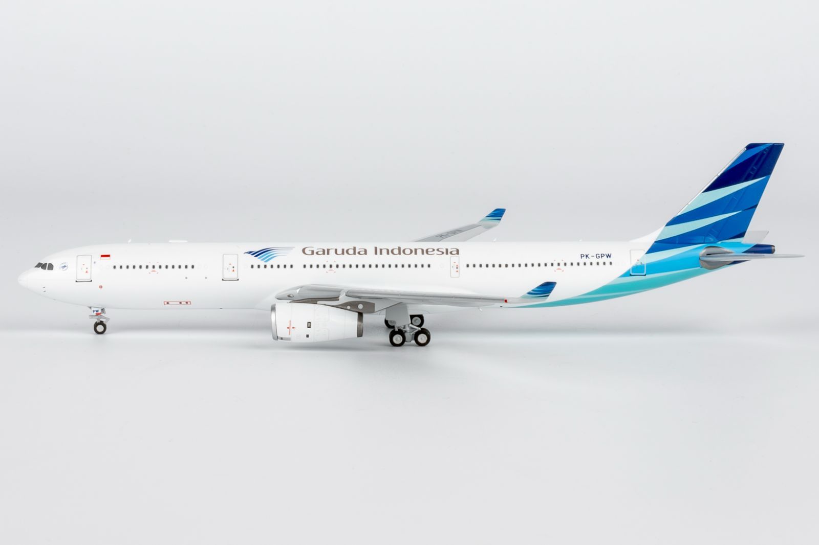 NGmodel ガルーダ インドネシア航空 A330-300 PK-GPW 1|400 62074