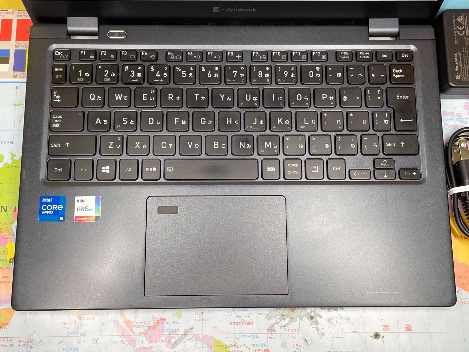 東芝 美品 タッチパネル 第11世代 16GB 512GB G83/HS タッチ