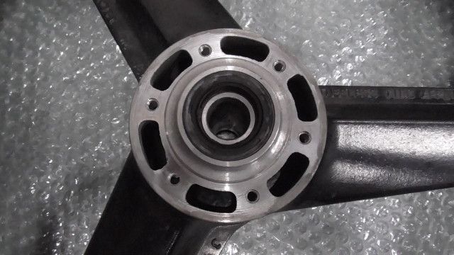 CB400SF-K NC39 の フロントホイール 1759451264 BRIGHTFACE_UK