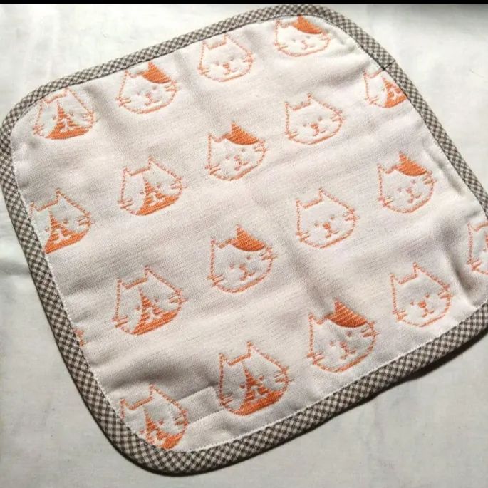 えっこ☆りんご☆6重ガーゼハンカチ タオル☆ハンドメイド えっこ様専用☆りんご☆6重ガーゼハンカチ タオル☆ハンドメイド