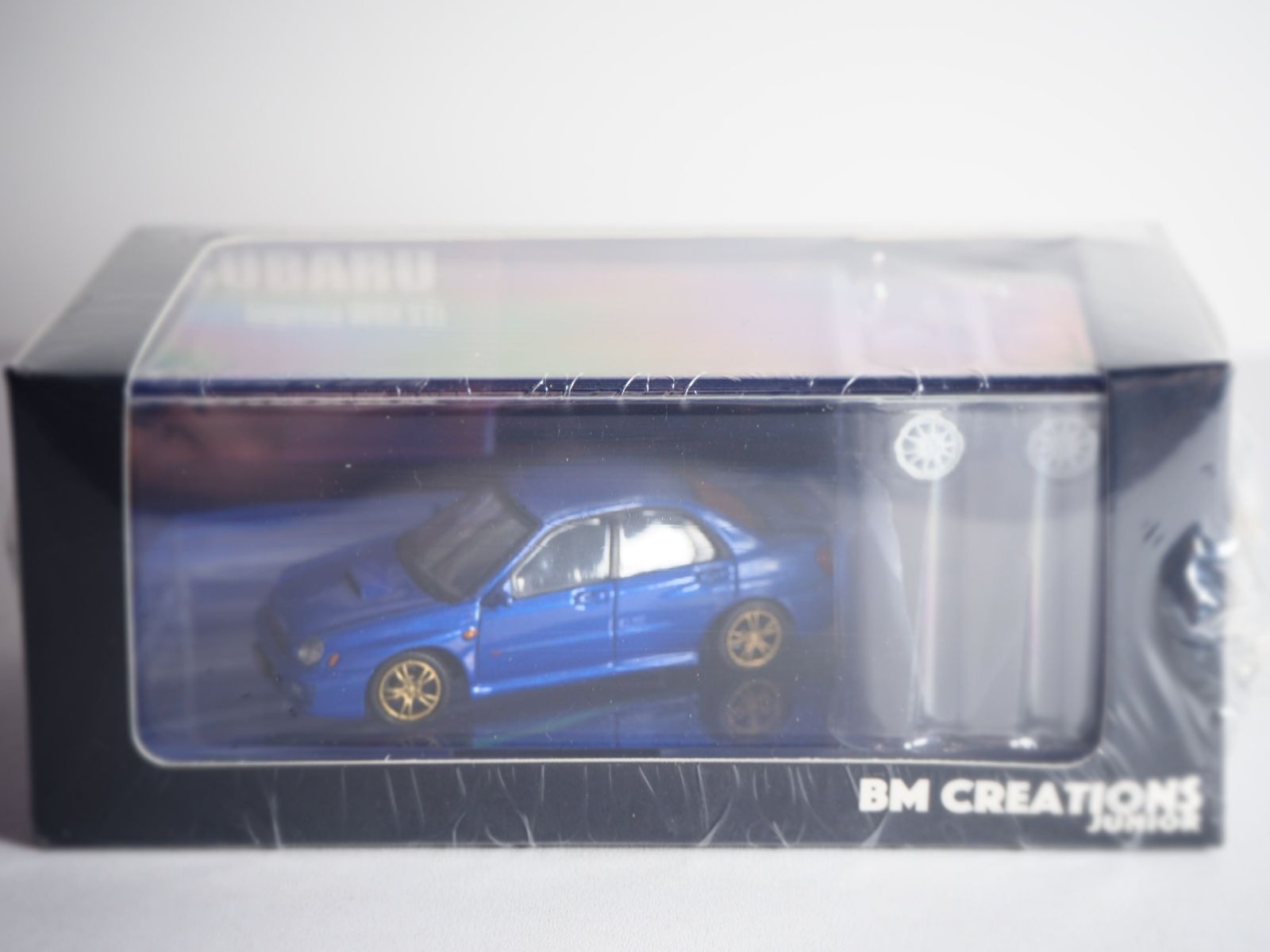 ミニカー　スバル 2001 インプレッサ WRX ブルー LHD 1/64